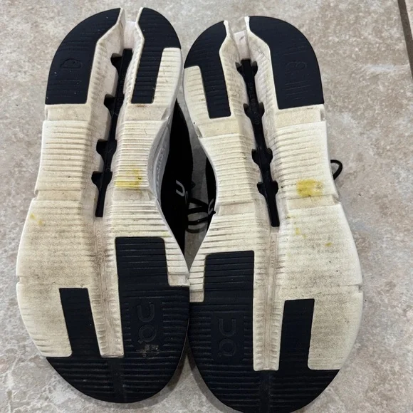 On Cloud Nova Running Men's Black and White Sneakers - Picture 7 of 8